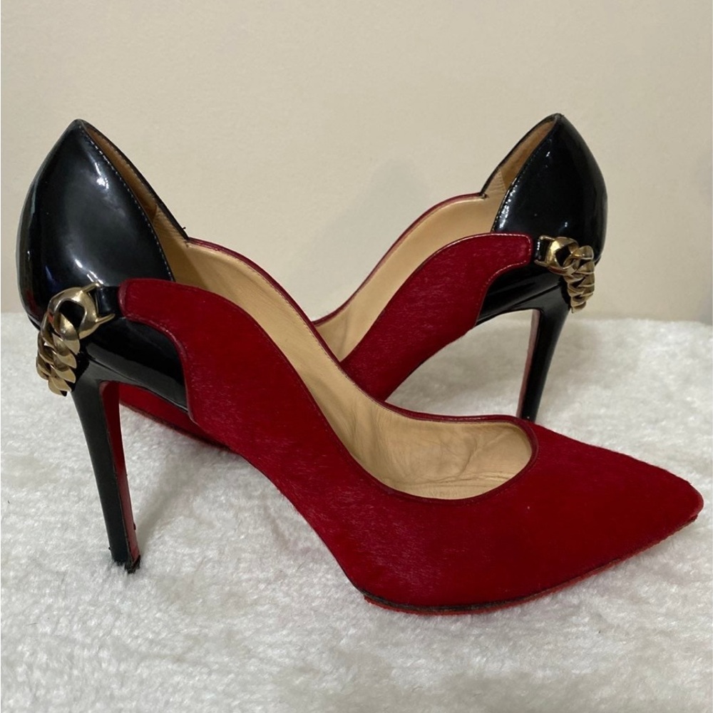Louboutin Red Calf Hair to Black Leather with Gold Chain Heels. 391/2. Pre loved